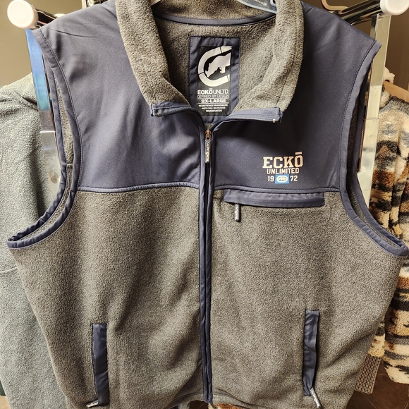 Ecko Unlimited Gray and Navy Vest